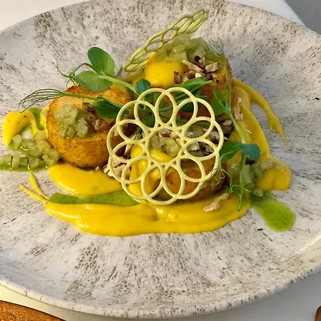 Bohema Lägenhetshotell 4*